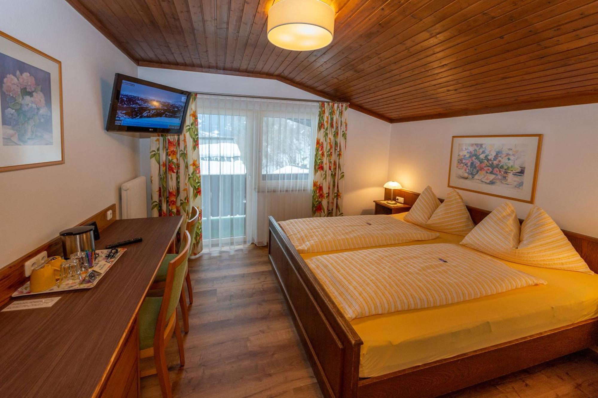 Gaestehaus Haffner เซลล์อัมเซ ภายนอก รูปภาพ